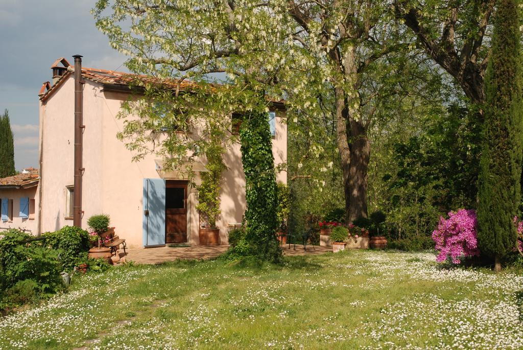 Appartamento Con Patio Privato E Giardino Tra Pisa E Firenze Palaia Room photo